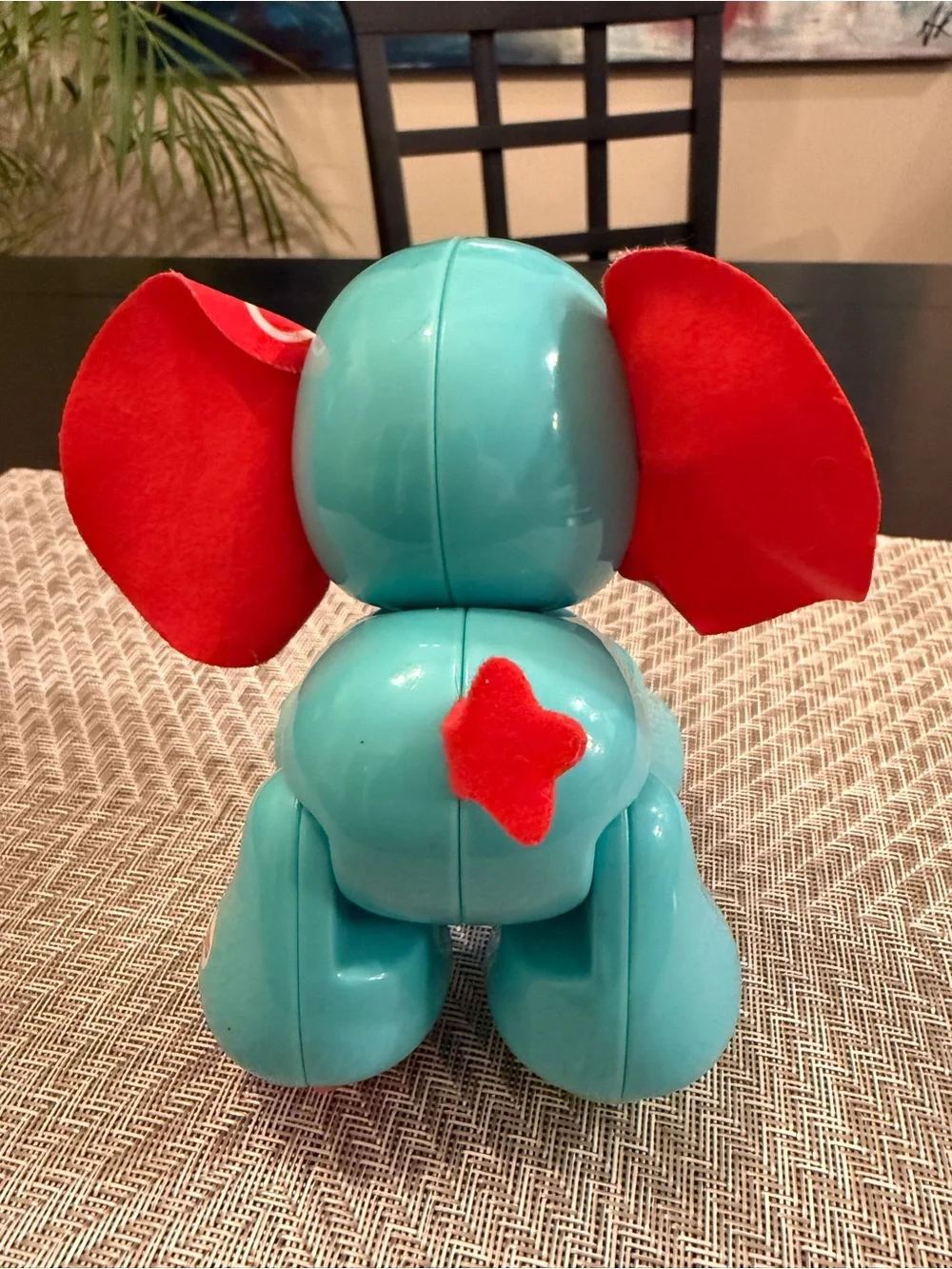 Fisher-Price Amazing Animals Elephant Clicker Pal